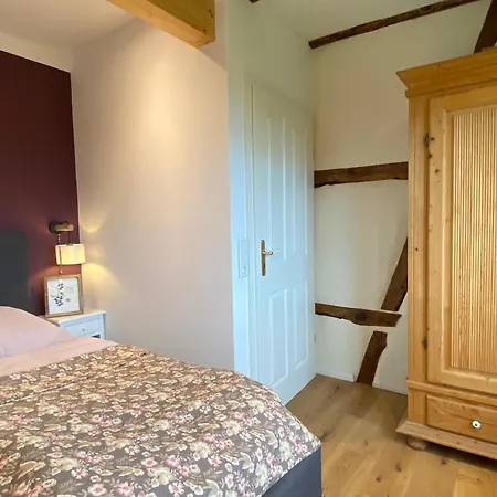 Gutshaus Kranichflug Kenz-Kustrow